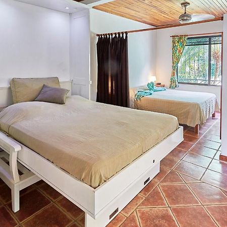 Casa Amarilla Διαμέρισμα Esterillos Εξωτερικό φωτογραφία