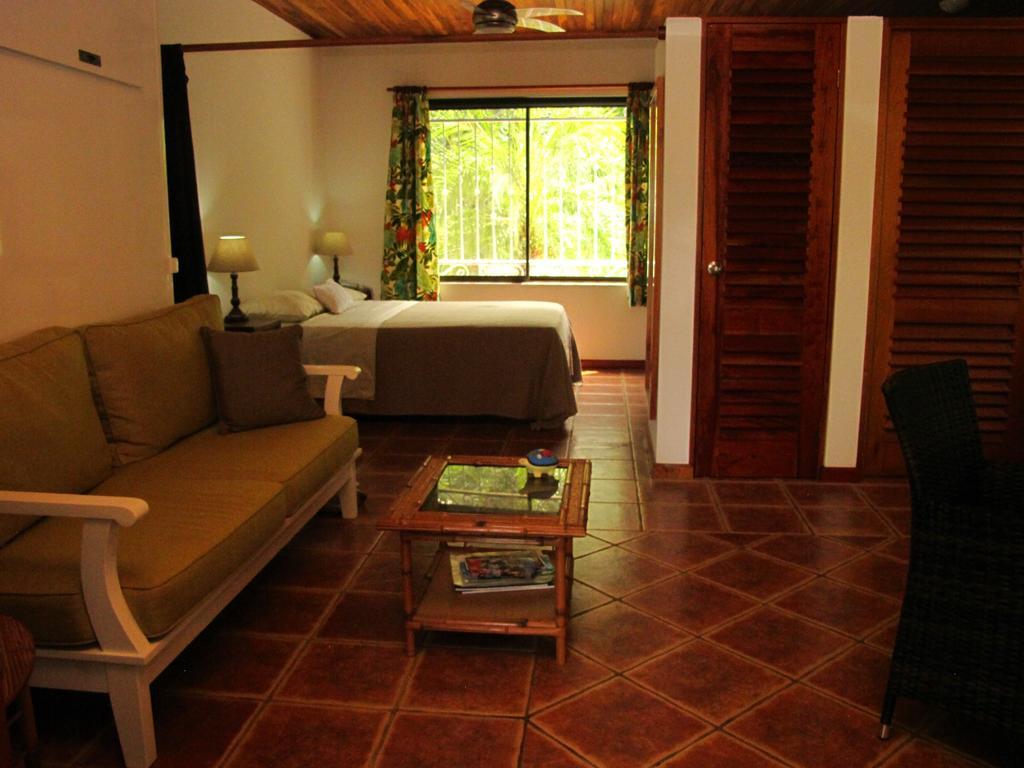 Casa Amarilla Διαμέρισμα Esterillos Εξωτερικό φωτογραφία